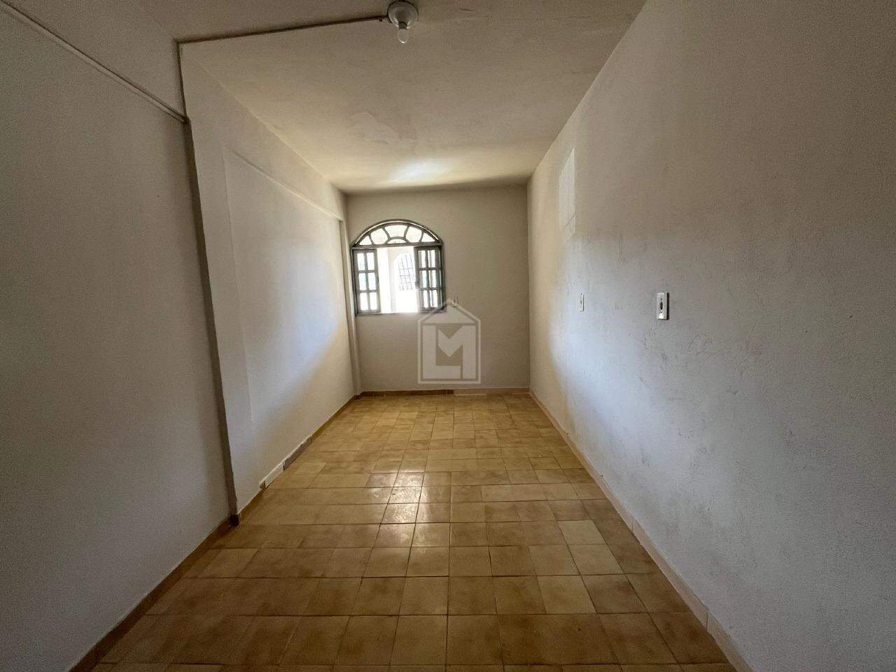 Casa para alugar com 3 quartos, 250m² - Foto 17