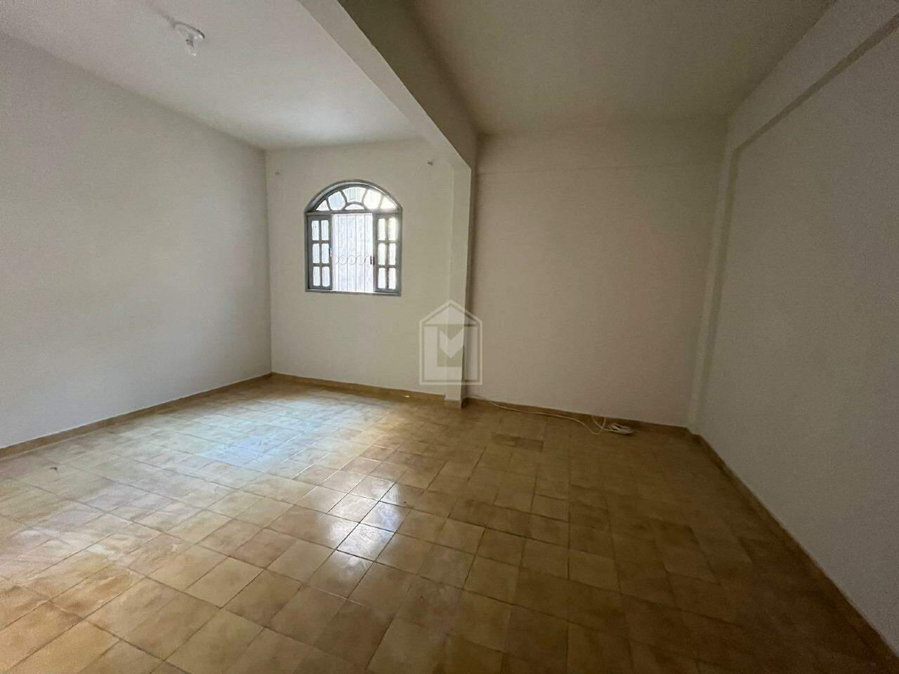 Casa para alugar com 3 quartos, 250m² - Foto 12