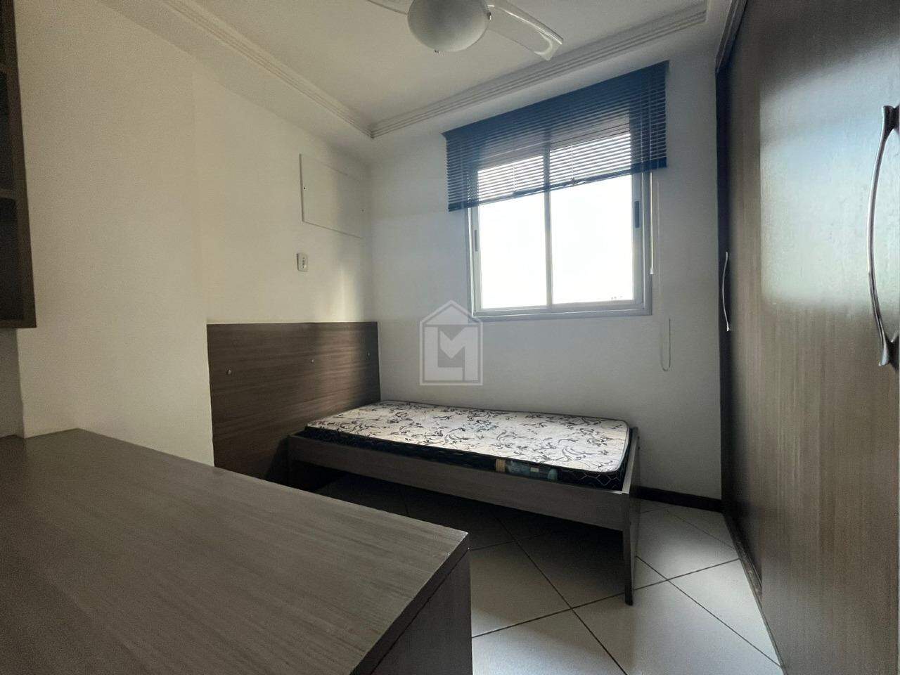 Apartamento para alugar com 2 quartos, 65m² - Foto 10