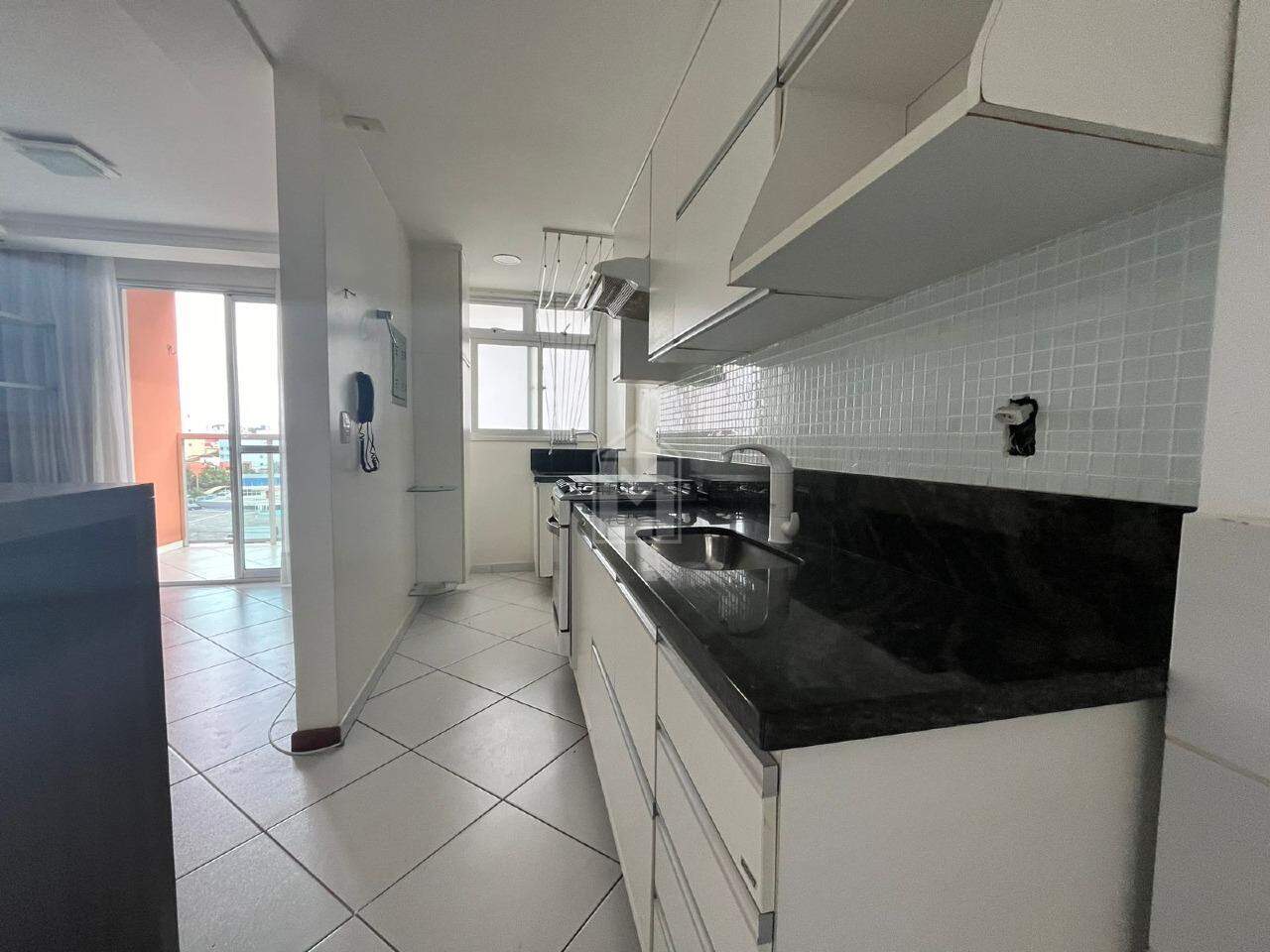 Apartamento para alugar com 2 quartos, 65m² - Foto 5