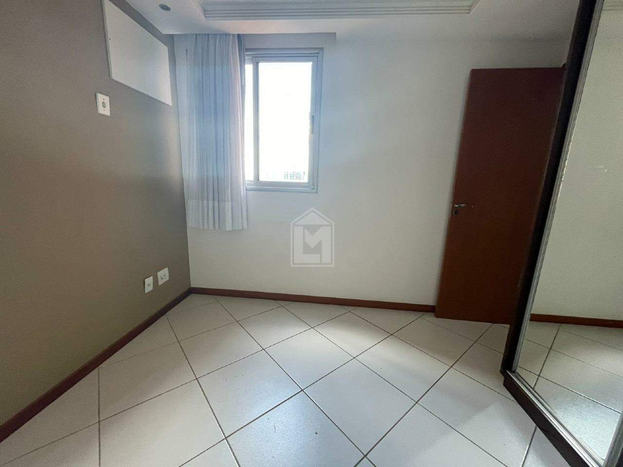 Apartamento para alugar com 2 quartos, 65m² - Foto 18