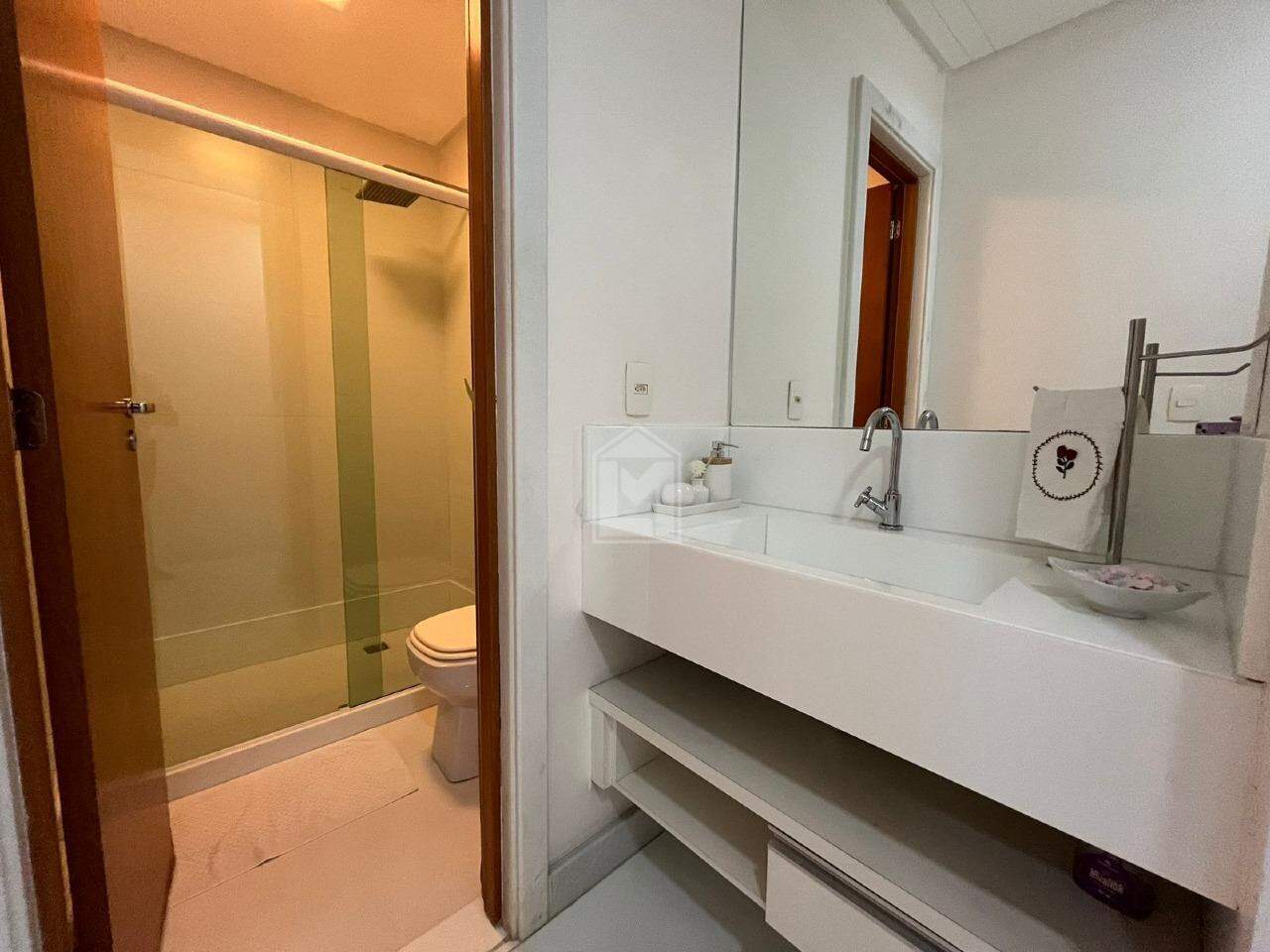 Apartamento à venda com 3 quartos, 150m² - Foto 15