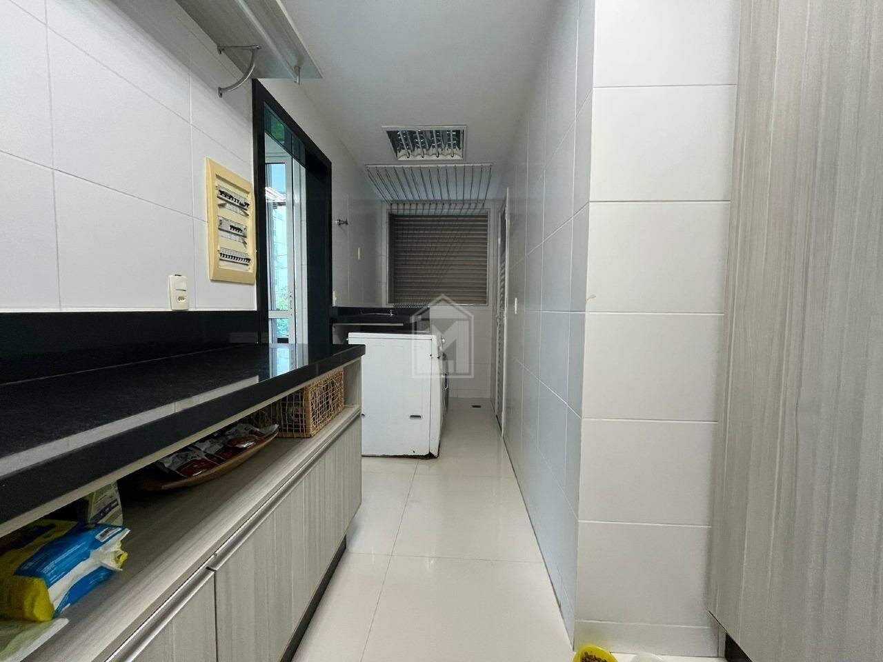 Apartamento à venda com 3 quartos, 150m² - Foto 21