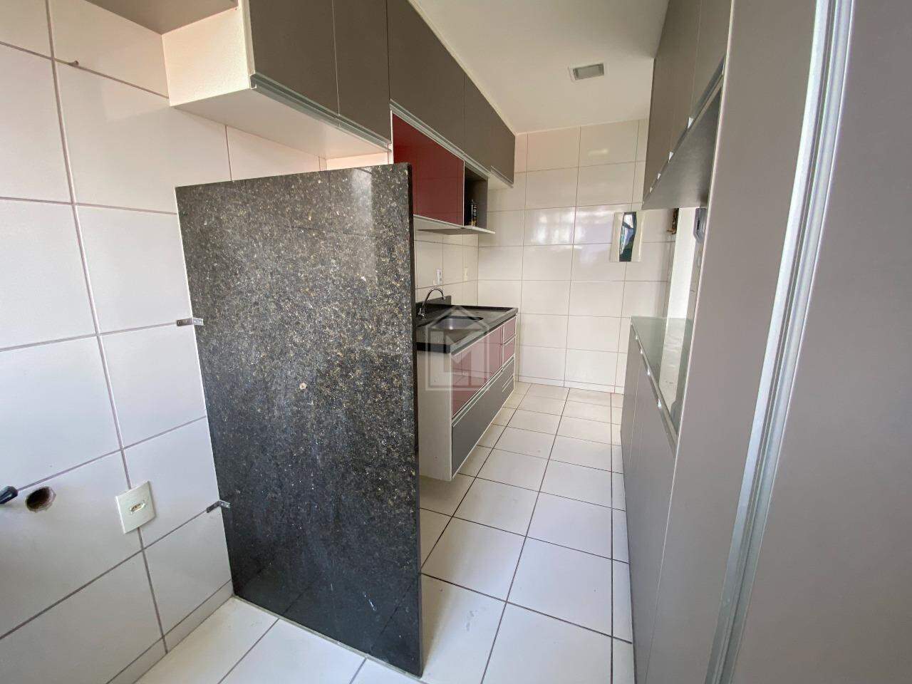 Apartamento para alugar com 2 quartos, 67m² - Foto 13