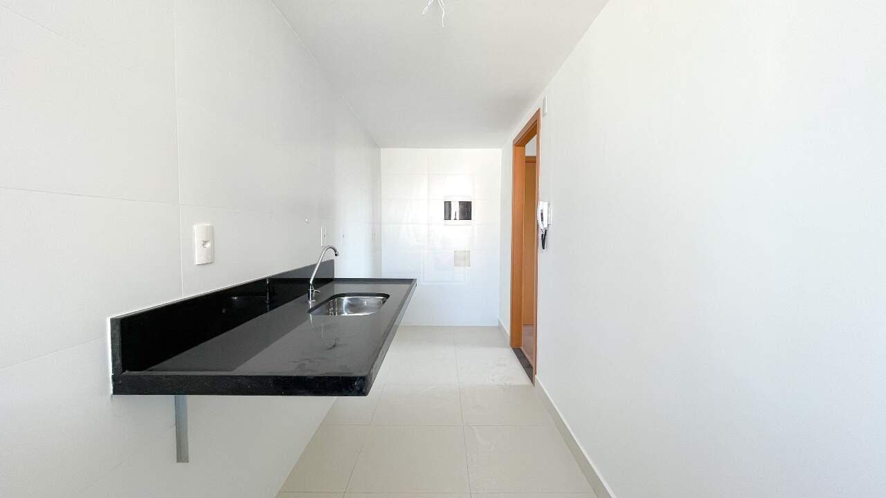 Apartamento para alugar com 2 quartos, 65m² - Foto 7