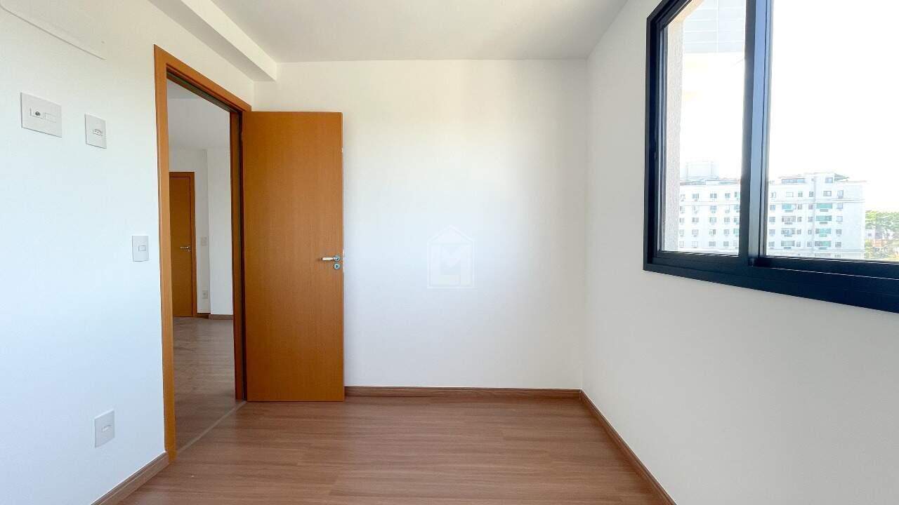 Apartamento para alugar com 2 quartos, 65m² - Foto 5