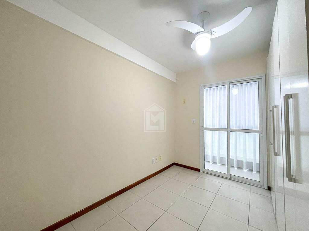 Apartamento para alugar com 3 quartos, 100m² - Foto 11