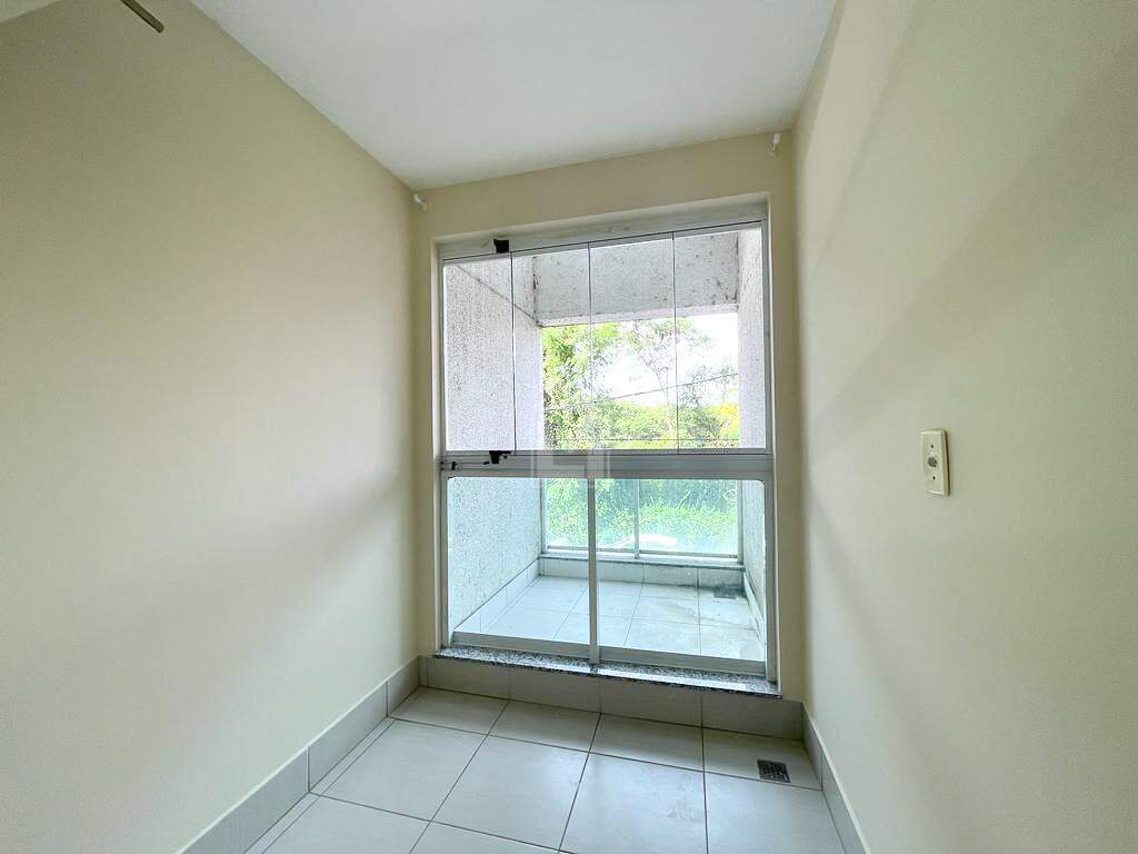 Apartamento para alugar com 3 quartos, 100m² - Foto 8