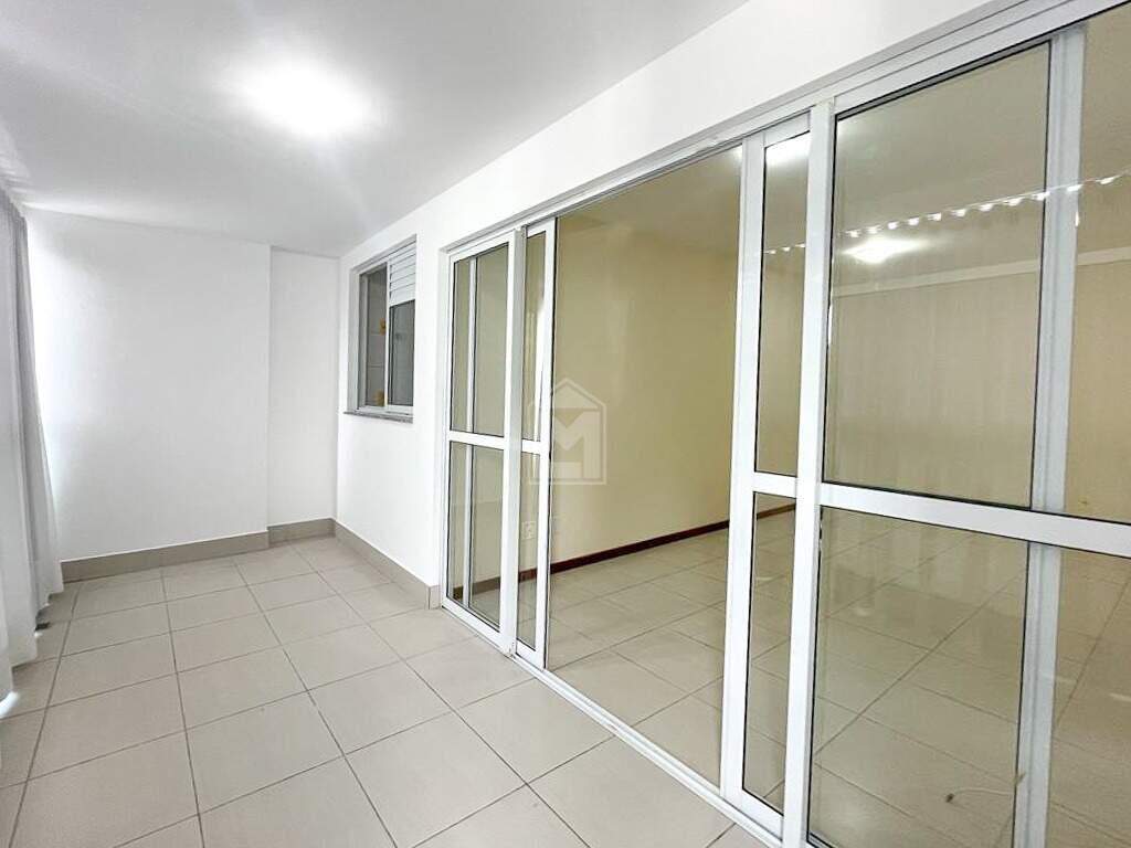 Apartamento para alugar com 3 quartos, 100m² - Foto 1