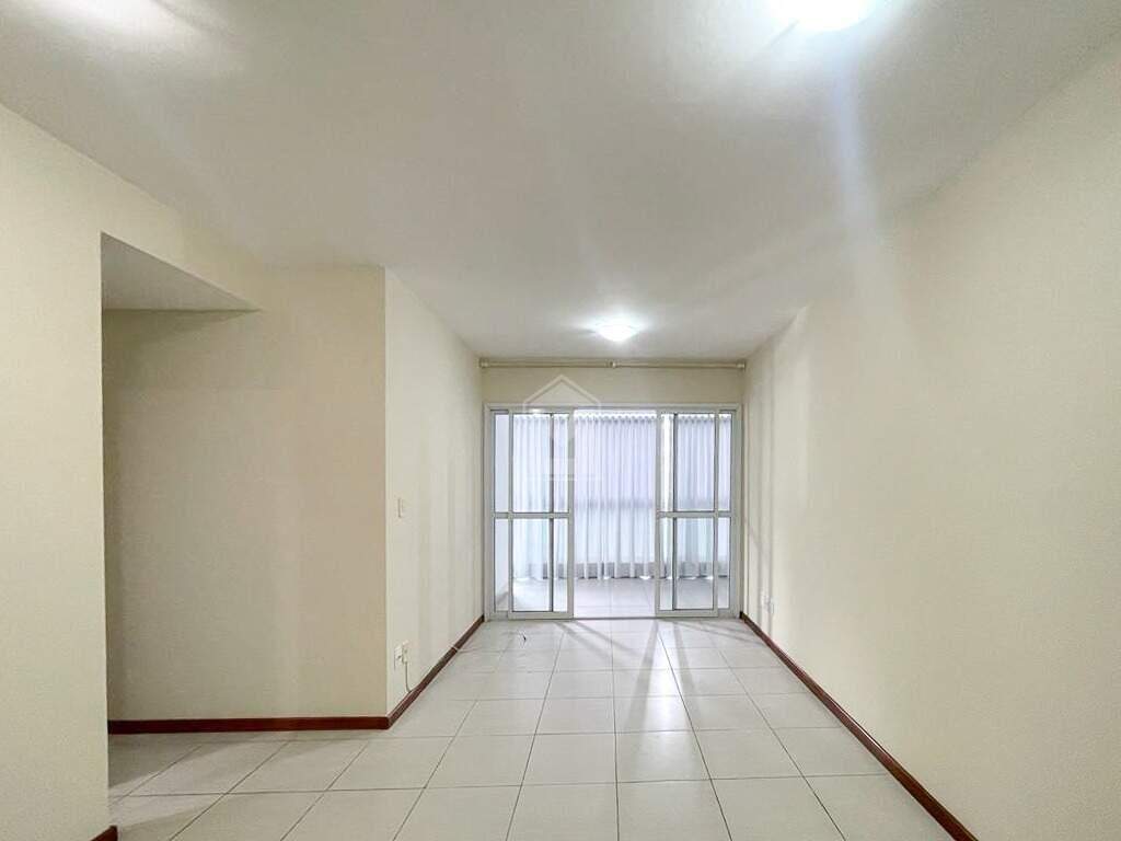 Apartamento para alugar com 3 quartos, 100m² - Foto 3