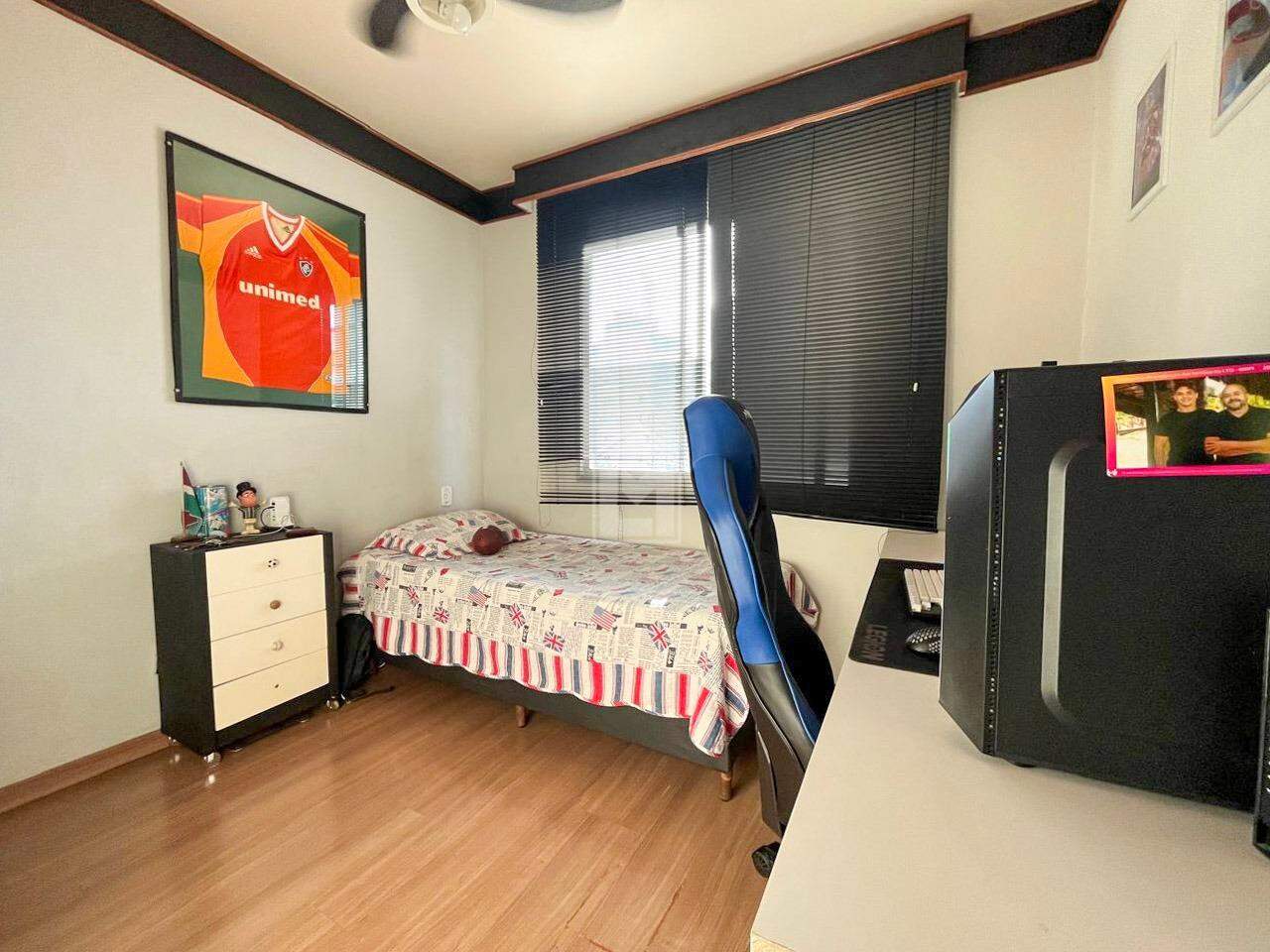 Apartamento à venda com 3 quartos, 98m² - Foto 19