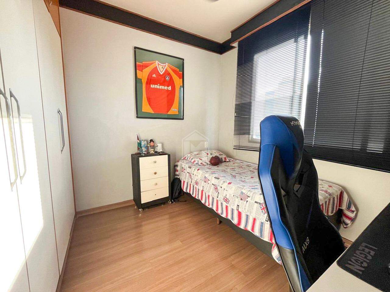 Apartamento à venda com 3 quartos, 98m² - Foto 17