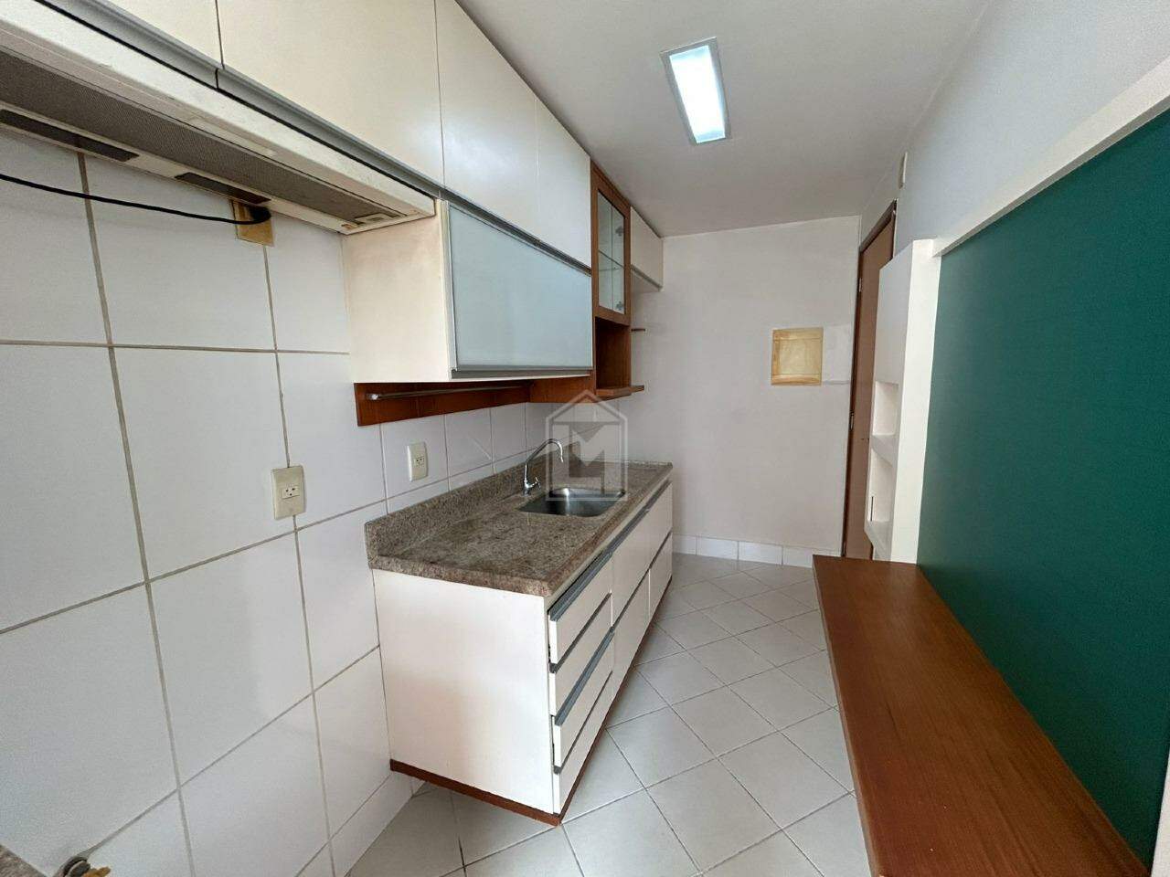 Apartamento à venda com 3 quartos, 95m² - Foto 7