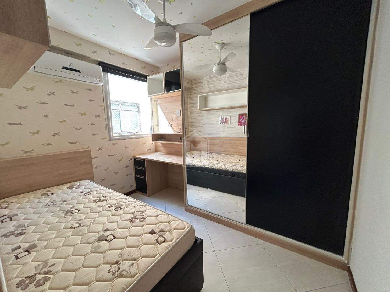 Apartamento à venda com 3 quartos, 95m² - Foto 17