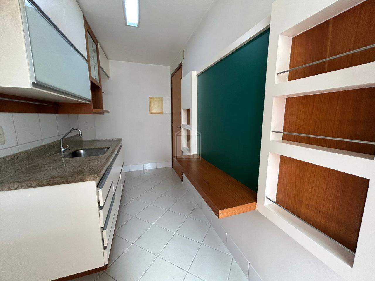 Apartamento à venda com 3 quartos, 95m² - Foto 6