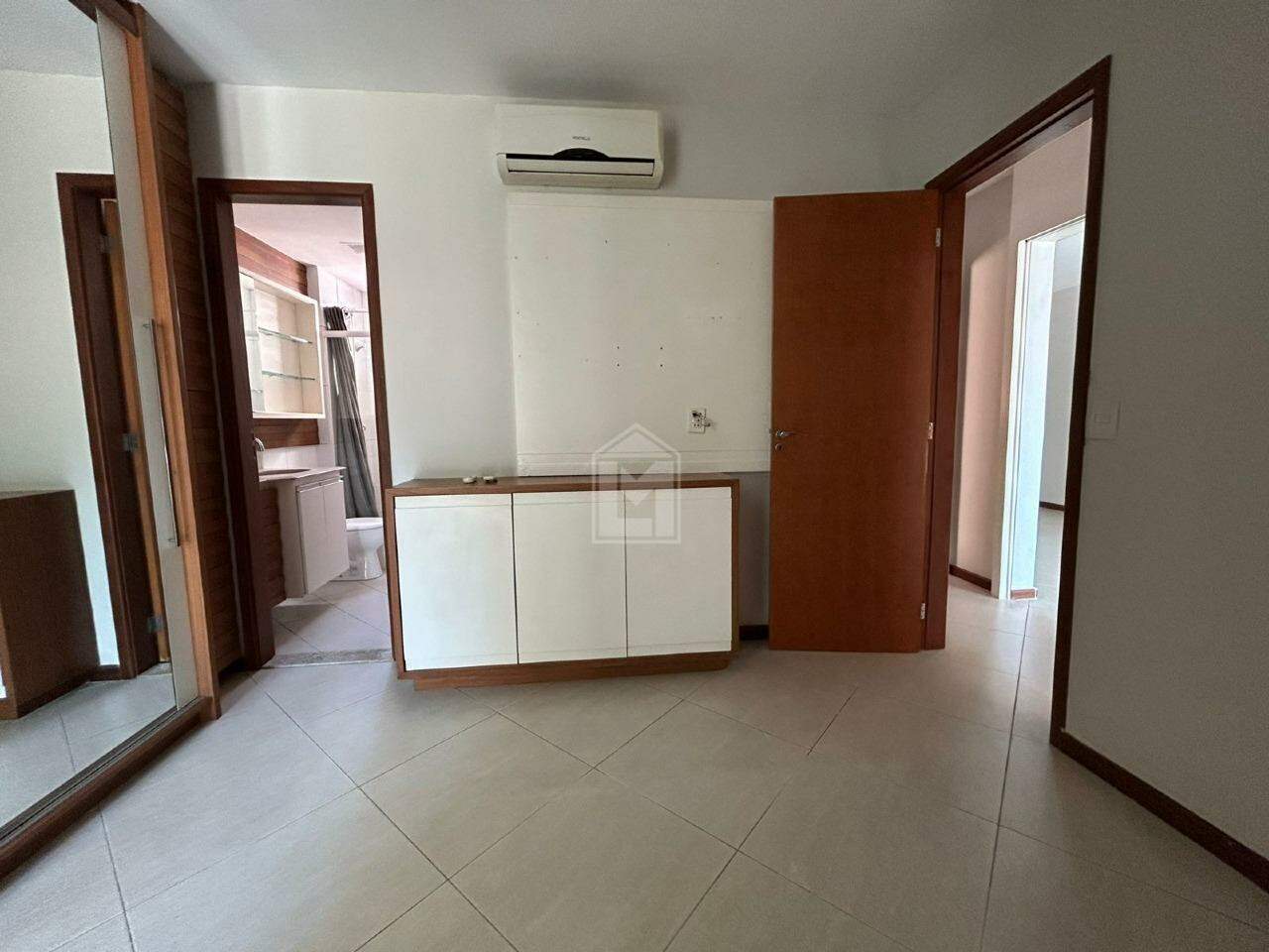 Apartamento à venda com 3 quartos, 95m² - Foto 12