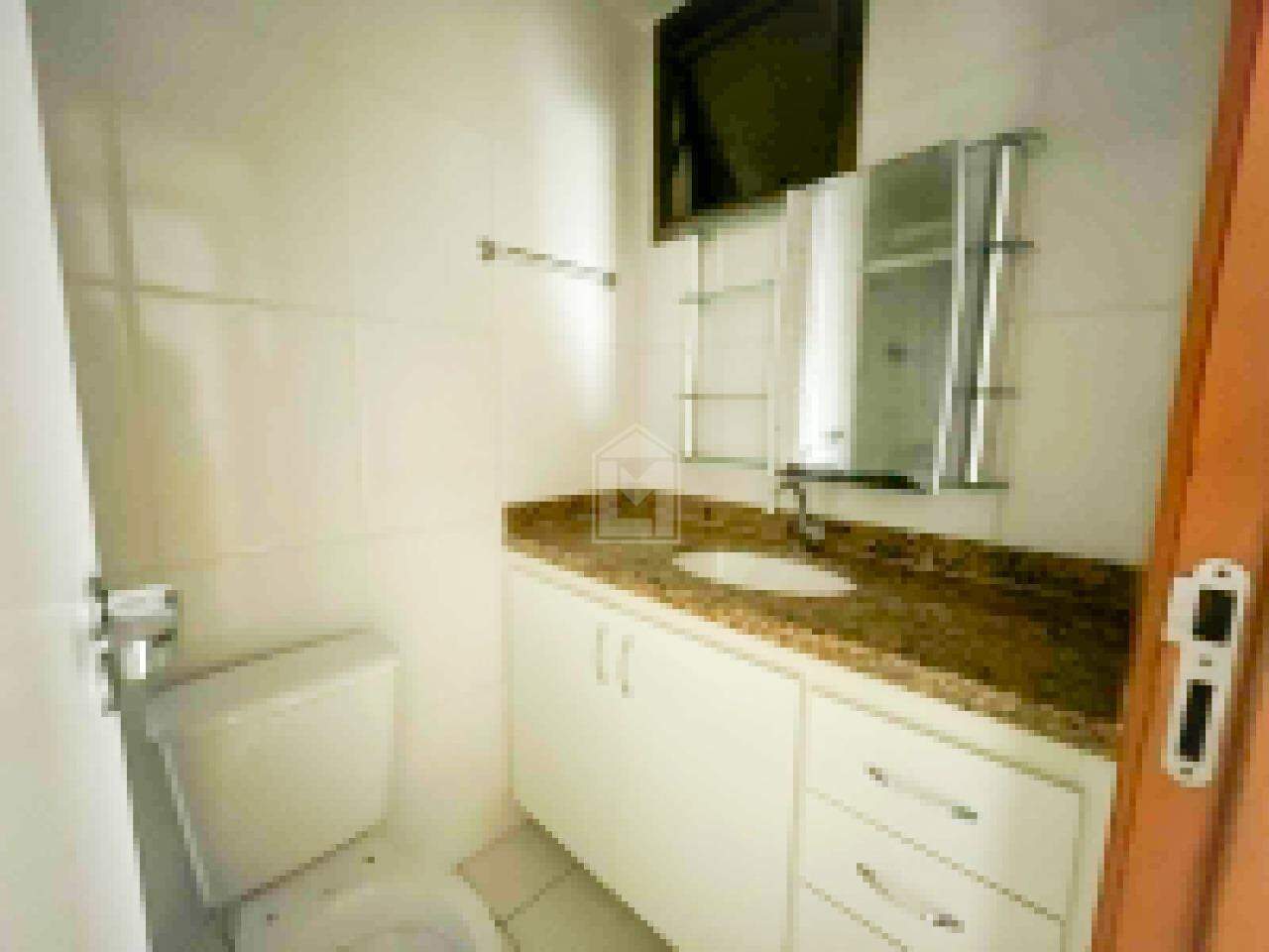 Apartamento para alugar com 2 quartos, 65m² - Foto 13