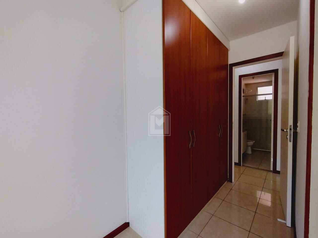 Apartamento para alugar com 2 quartos, 70m² - Foto 7