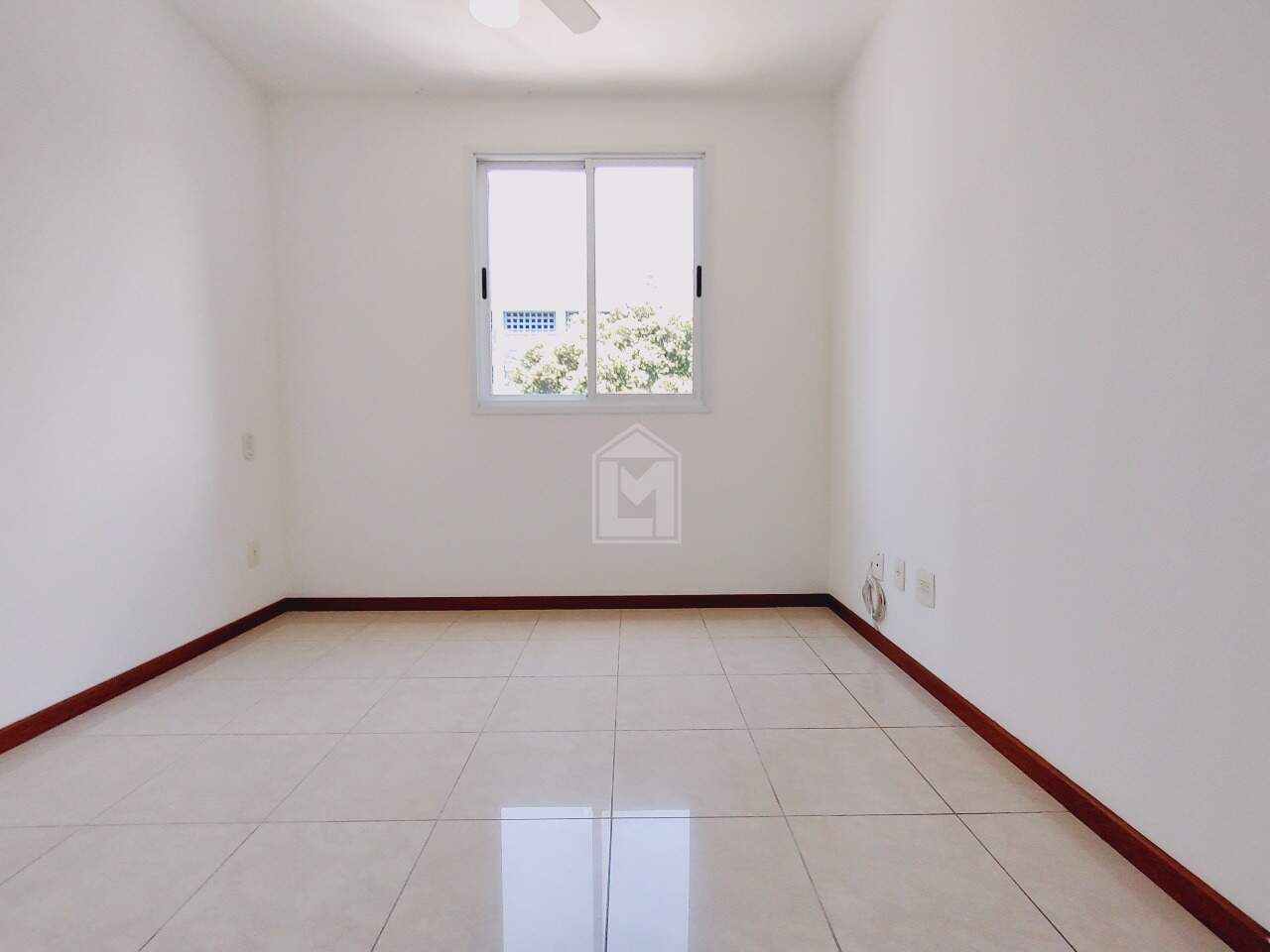 Apartamento para alugar com 2 quartos, 70m² - Foto 5