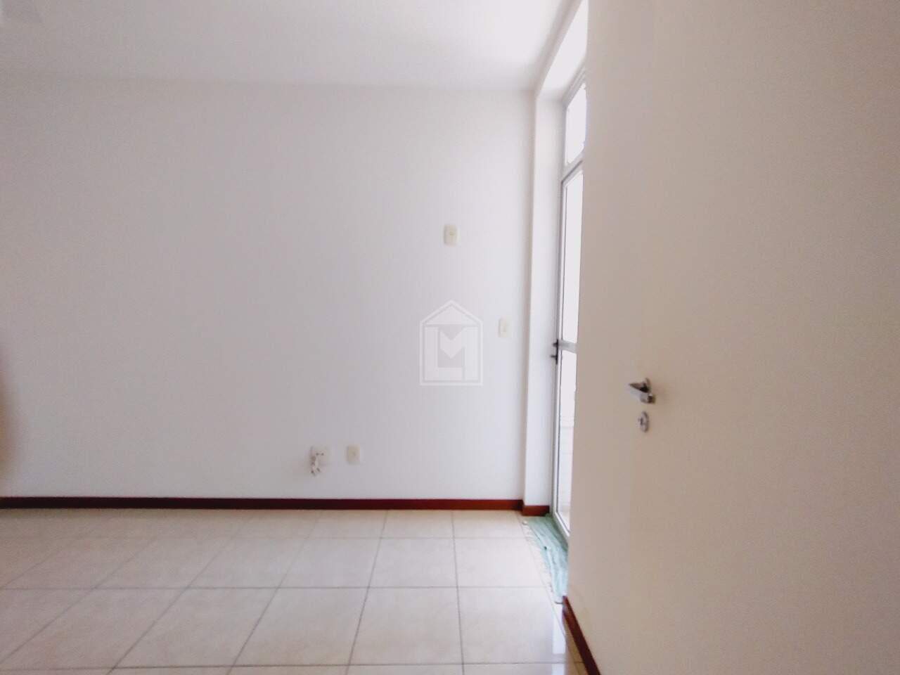 Apartamento para alugar com 2 quartos, 70m² - Foto 11