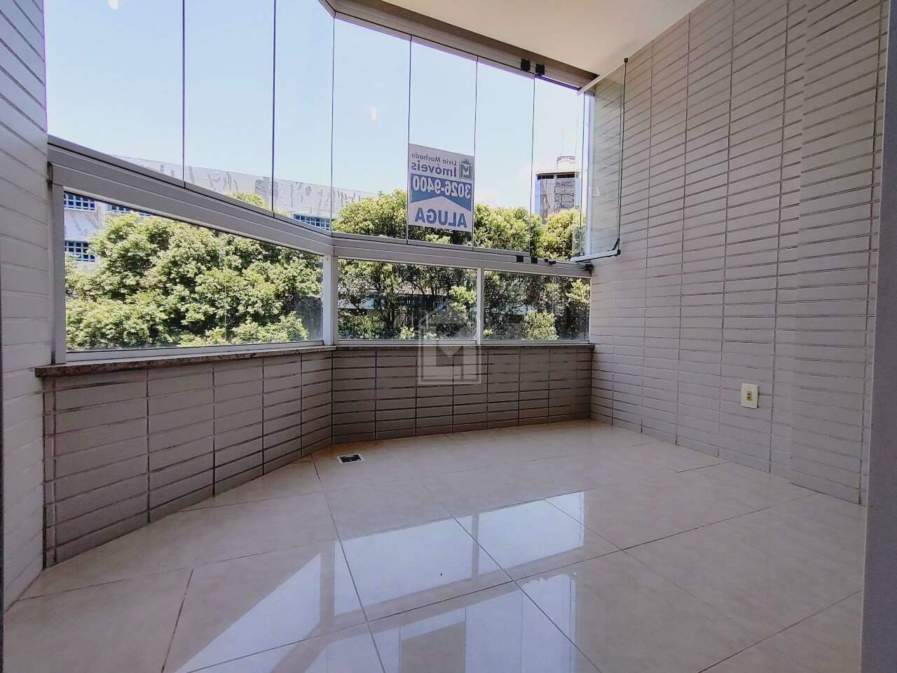 Apartamento para alugar com 2 quartos, 70m² - Foto 2