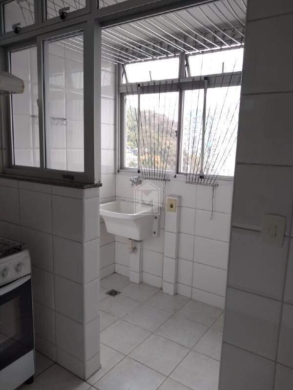 Apartamento para alugar com 2 quartos, 70m² - Foto 6