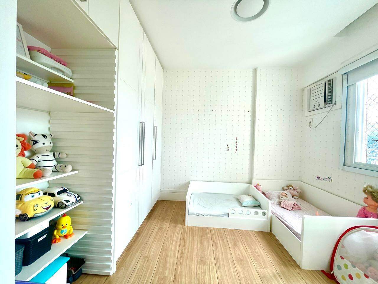 Apartamento à venda com 3 quartos, 108m² - Foto 11