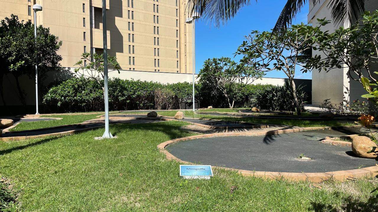 Apartamento para alugar com 3 quartos, 135m² - Foto 15