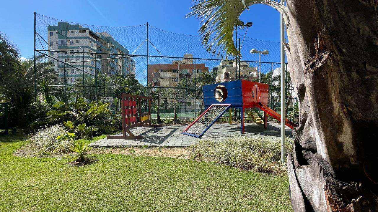 Apartamento para alugar com 3 quartos, 135m² - Foto 14