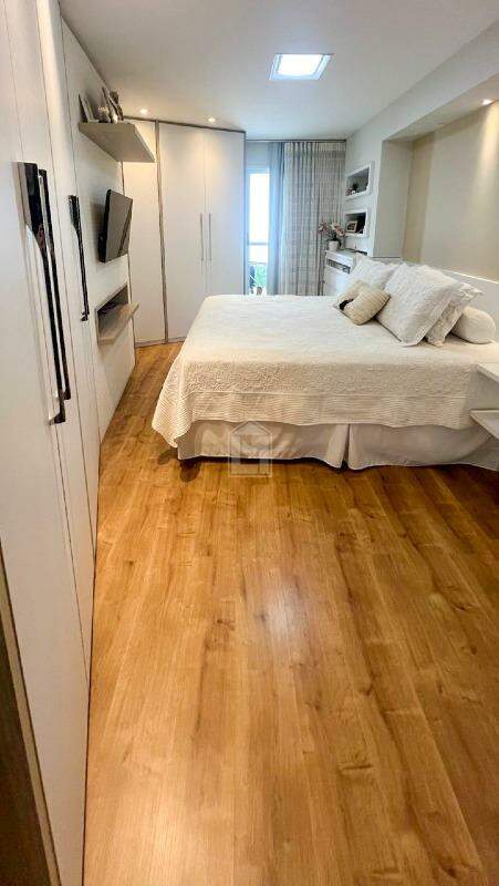 Apartamento à venda com 2 quartos, 72m² - Foto 7