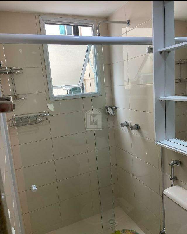 Apartamento à venda com 2 quartos, 75m² - Foto 10