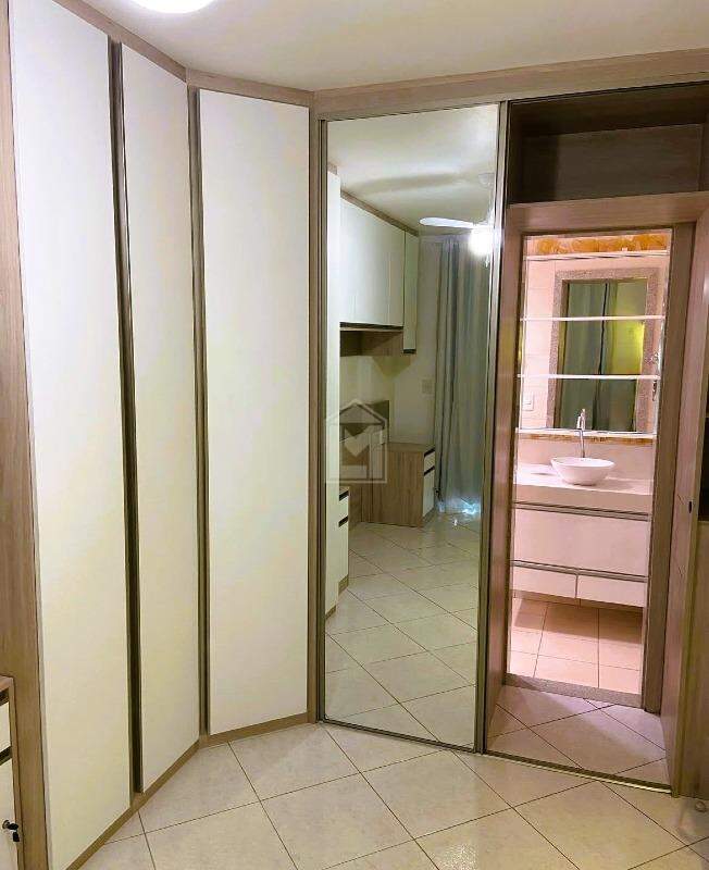 Apartamento à venda com 2 quartos, 75m² - Foto 8