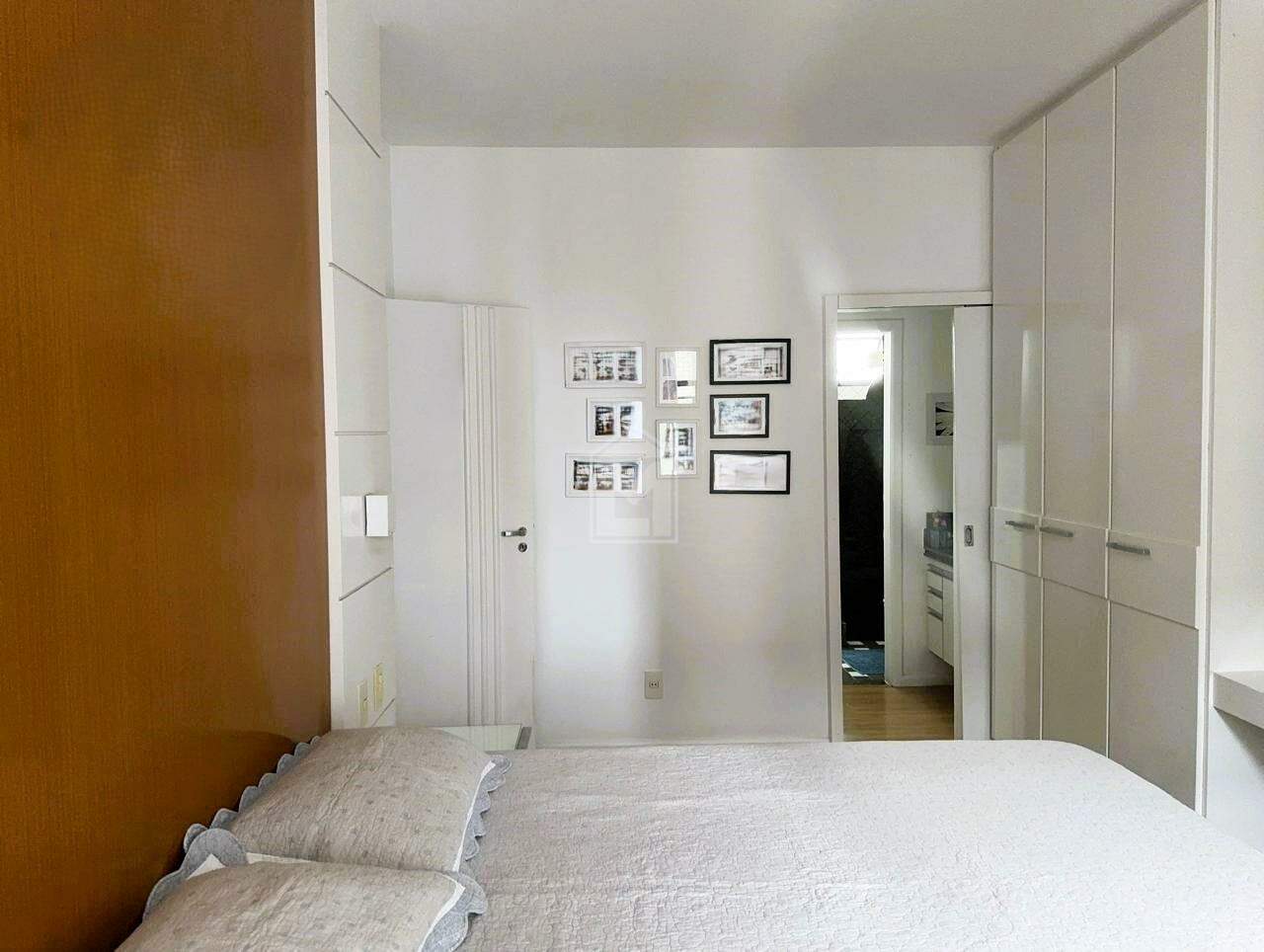 Apartamento à venda com 3 quartos, 120m² - Foto 22