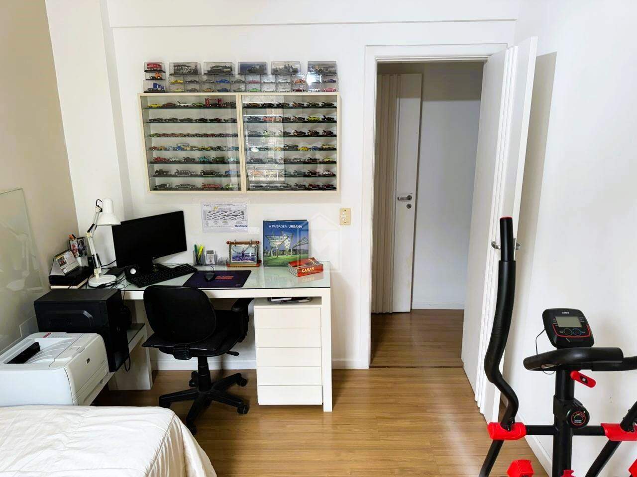 Apartamento à venda com 3 quartos, 120m² - Foto 14