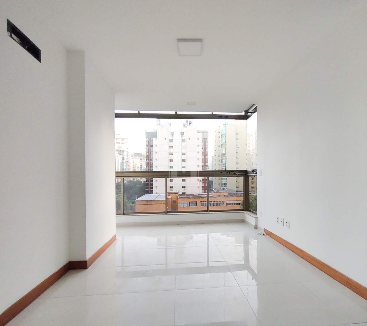 Apartamento à venda com 1 quarto, 48m² - Foto 2