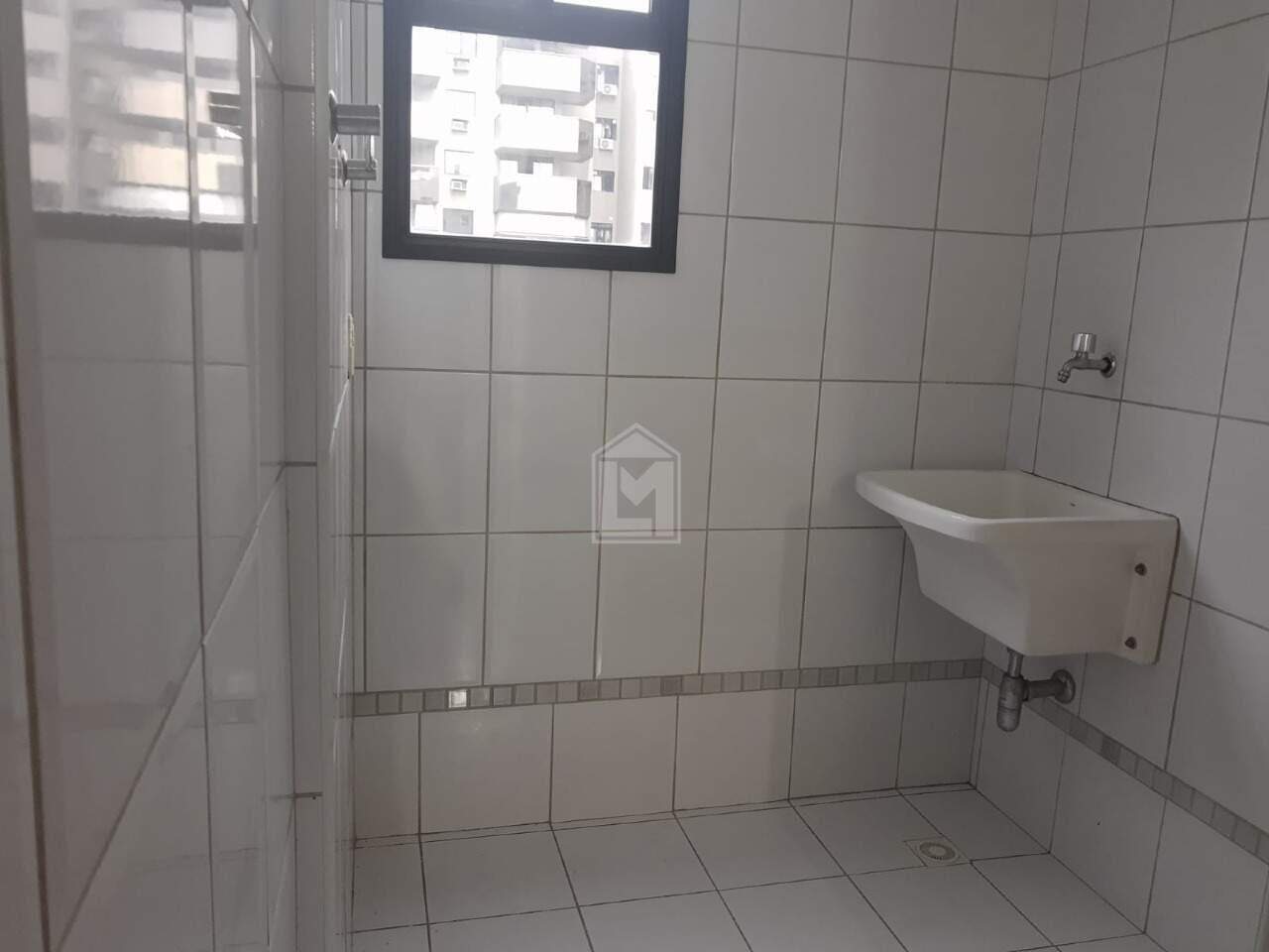 Apartamento para alugar com 1 quarto, 60m² - Foto 6