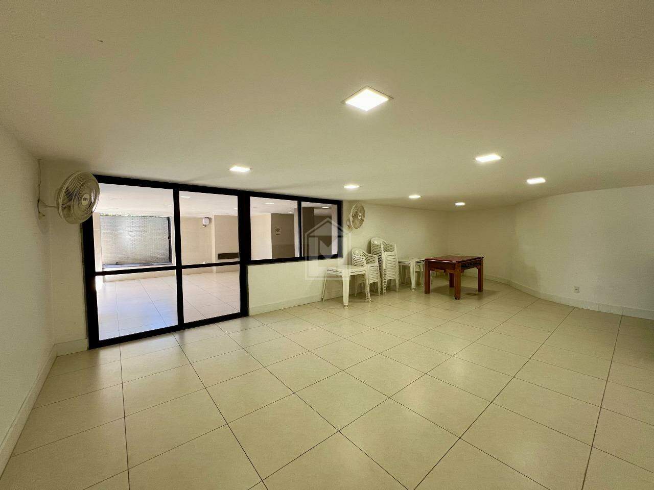 Apartamento à venda com 3 quartos, 120m² - Foto 19