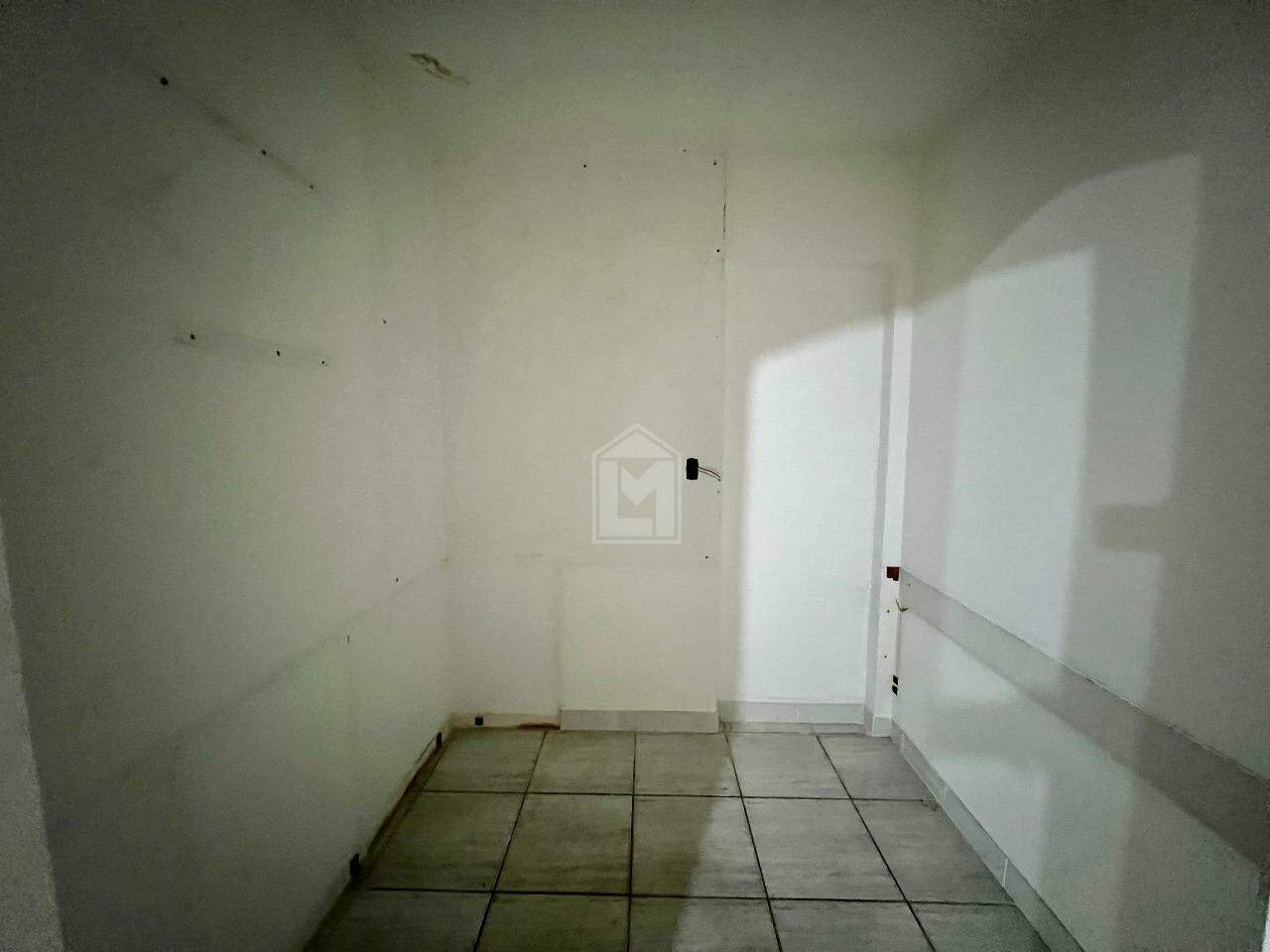 Apartamento à venda com 3 quartos, 120m² - Foto 15