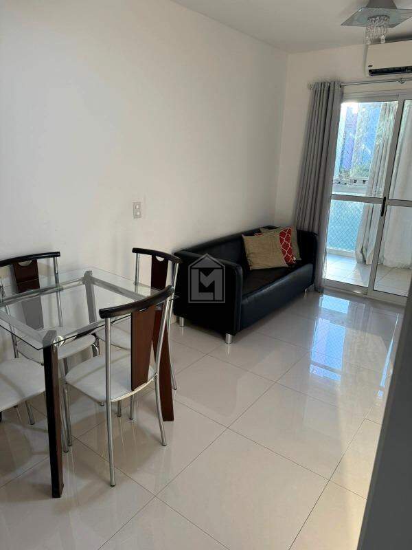 Apartamento à venda com 1 quarto, 40m² - Foto 5