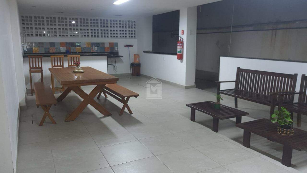 Apartamento à venda com 2 quartos, 65m² - Foto 18