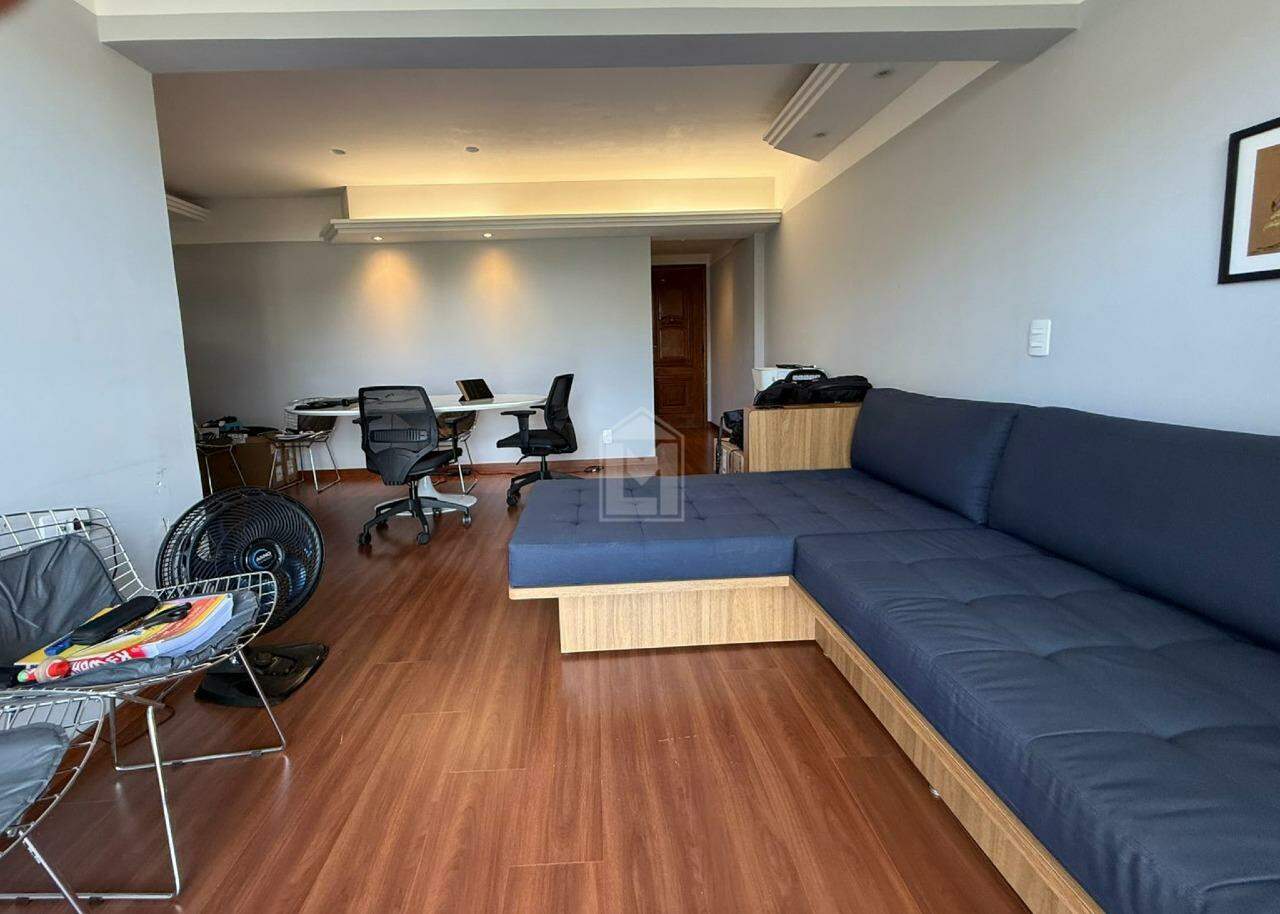 Apartamento à venda com 2 quartos, 90m² - Foto 3