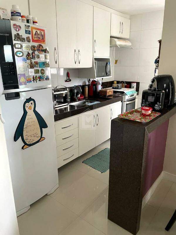 Apartamento à venda com 2 quartos, 63m² - Foto 6