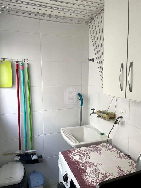 Apartamento à venda com 2 quartos, 63m² - Foto 14