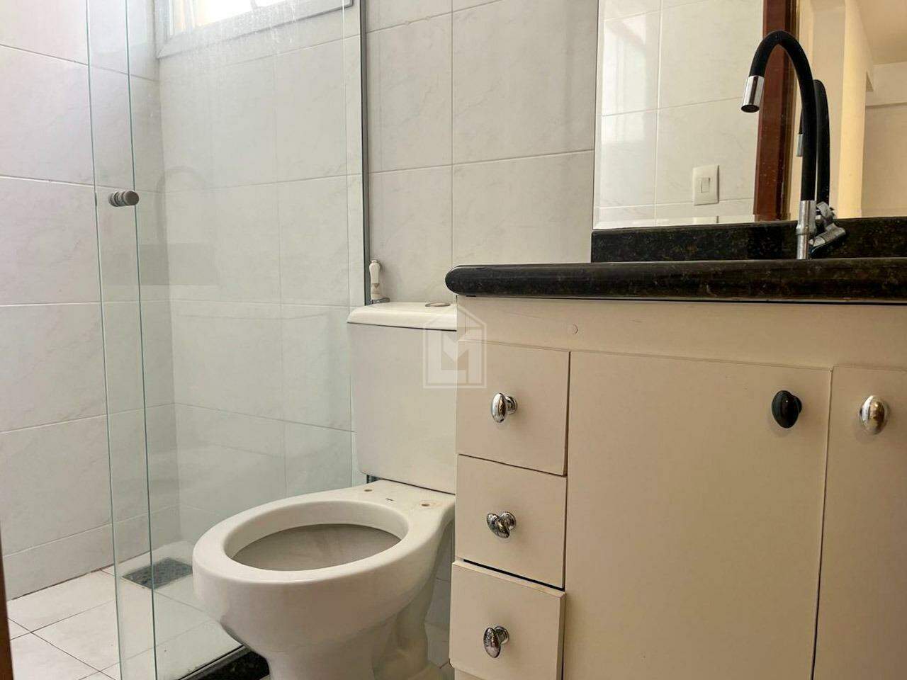 Apartamento à venda com 3 quartos, 130m² - Foto 17