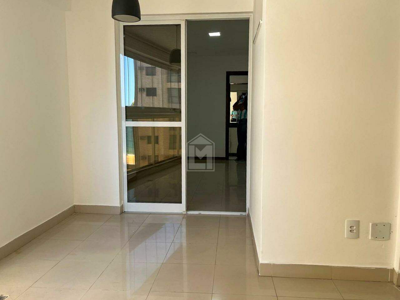 Apartamento à venda com 3 quartos, 130m² - Foto 5