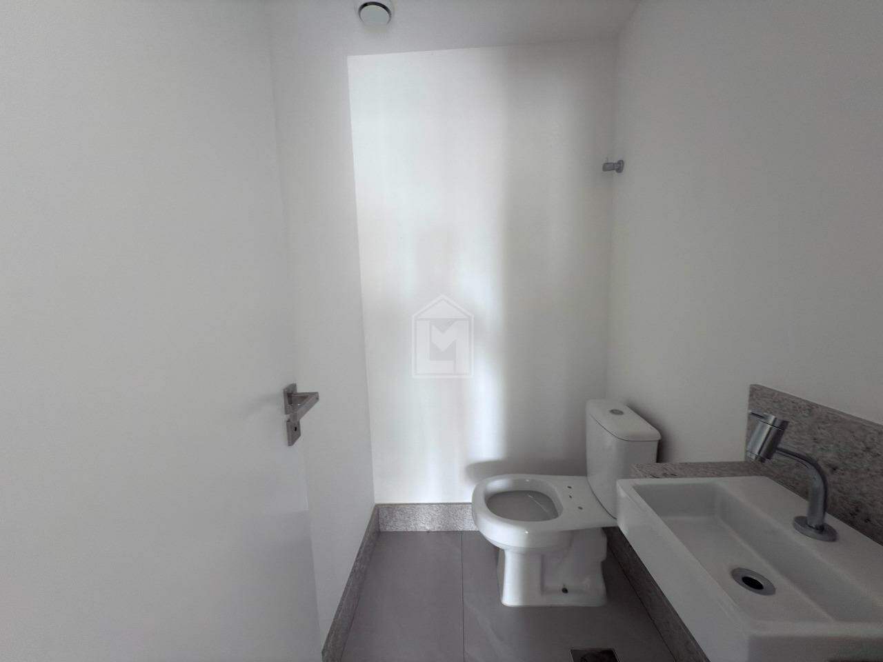 Apartamento para alugar com 3 quartos, 80m² - Foto 5