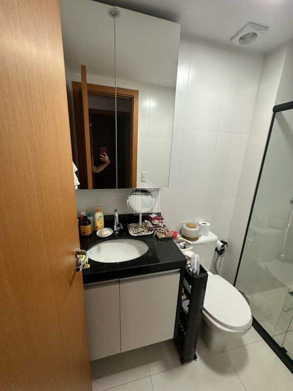 Apartamento à venda com 2 quartos, 64m² - Foto 13