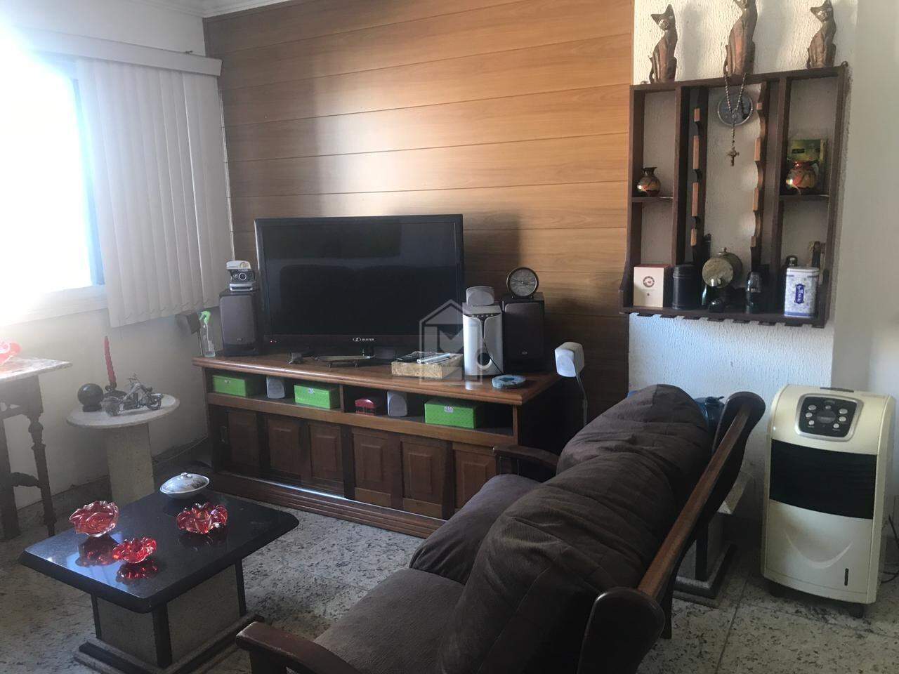 Apartamento à venda com 3 quartos, 90m² - Foto 3