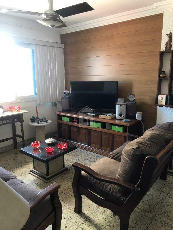 Apartamento à venda com 3 quartos, 90m² - Foto 1