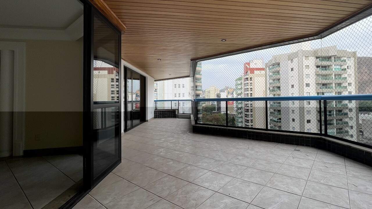 Apartamento à venda com 3 quartos, 160m² - Foto 3